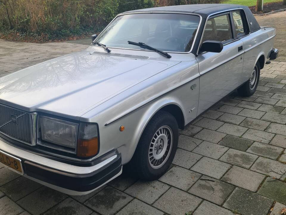 Image 4/8 of Volvo 262 C Bertone (1979)