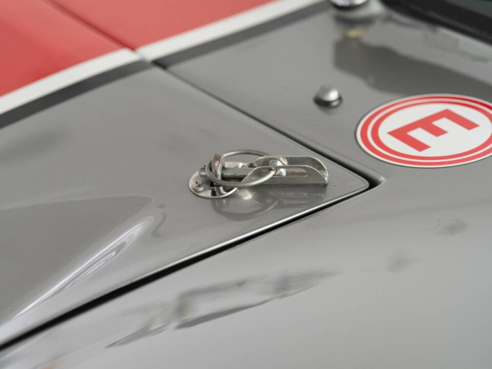 Image 26/47 of Isdera Erator GTE (1969)