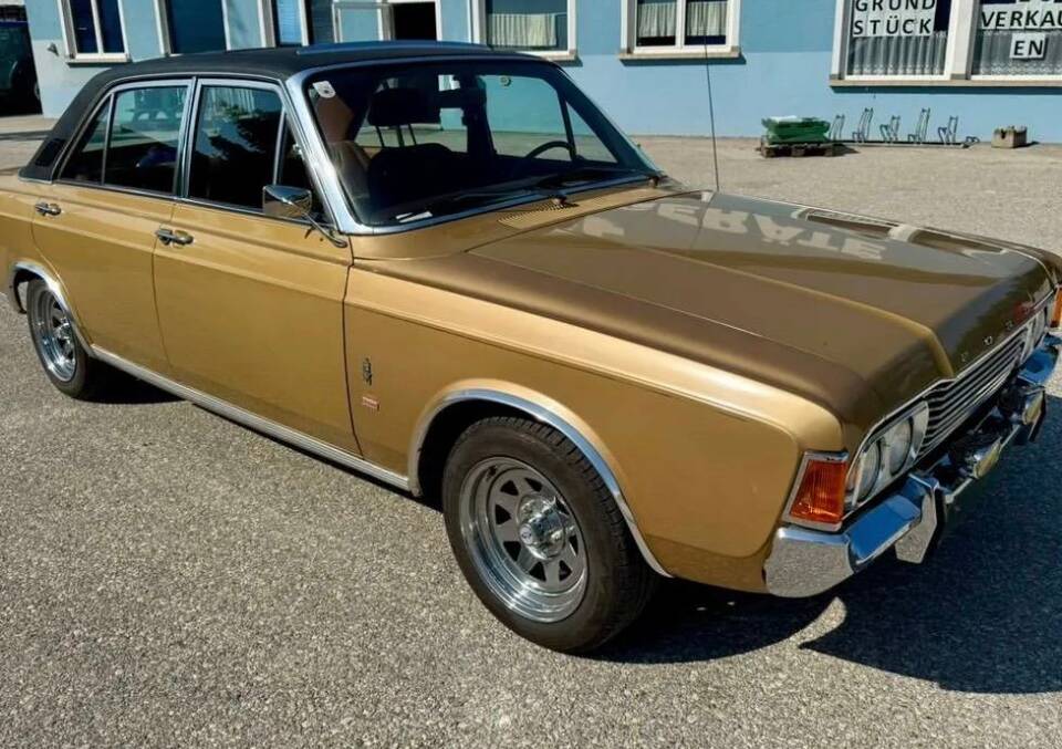 Image 2/17 of Ford 26m 2600 (1970)
