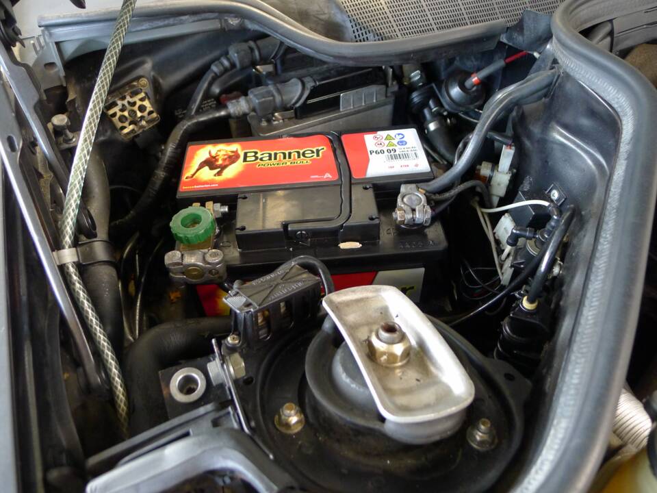Image 15/49 of Mercedes-Benz 190 E 2.3-16 (1984)