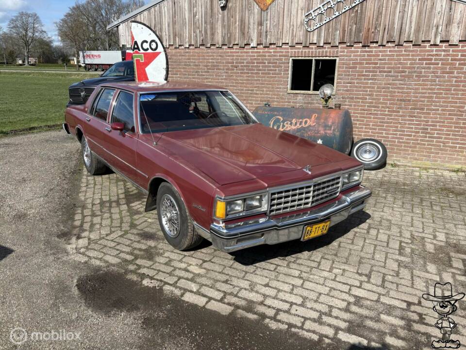 Imagen 2/32 de Chevrolet Caprice Classic (1984)