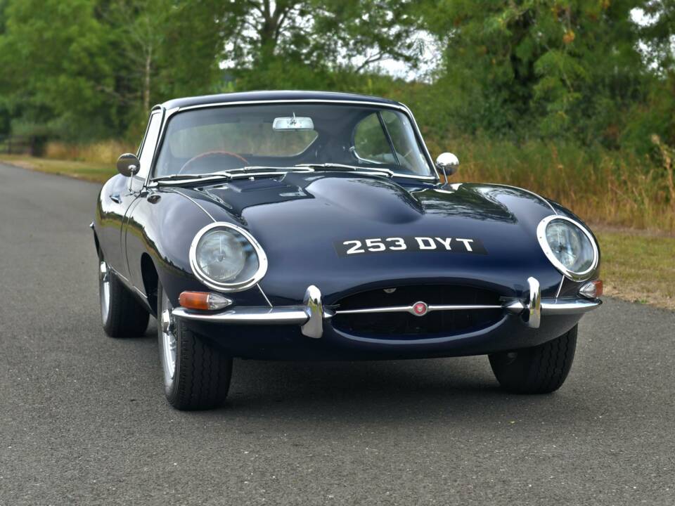 Imagen 5/50 de Jaguar E-Type 3.8 (1962)