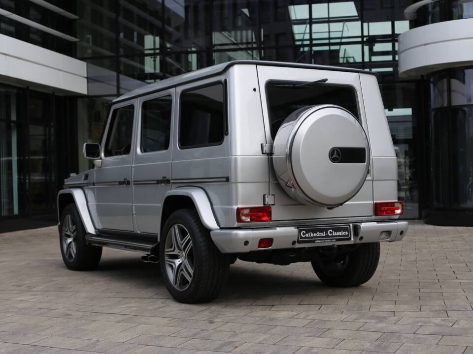 Image 59/64 of Mercedes-Benz G 400 CDI (LWB) (2004)