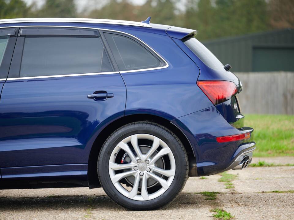 Image 26/50 of Audi SQ5 TDI (2014)