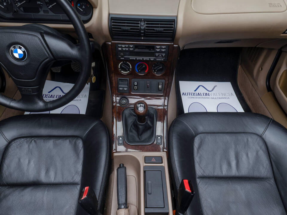 Image 26/39 of BMW Z3 1.9 (1996)
