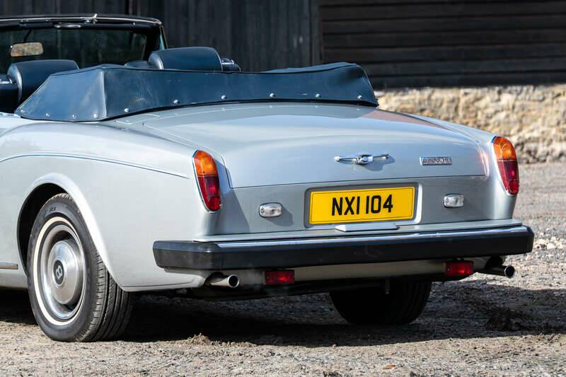 Image 9/35 of Bentley Corniche I (1982)