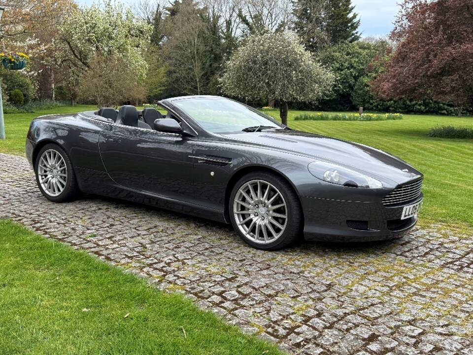 Image 2/25 of Aston Martin DB 9 Volante (2005)