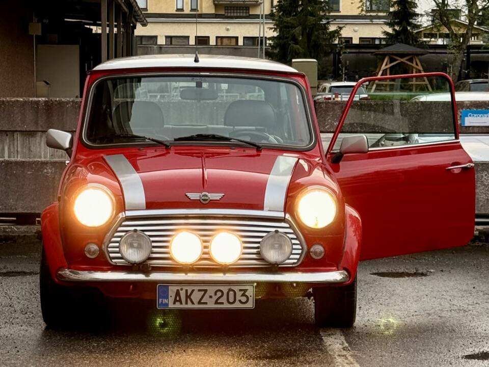 Image 3/8 of Rover Mini 1.3i (2000)