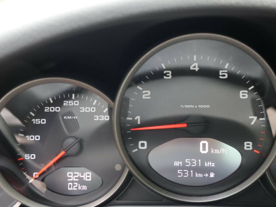 Bild 6/50 von Porsche 911 Carrera 4 GTS (2011)