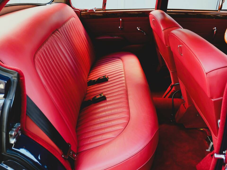 Bild 24/57 von Jaguar Mk II 3.4 (1967)