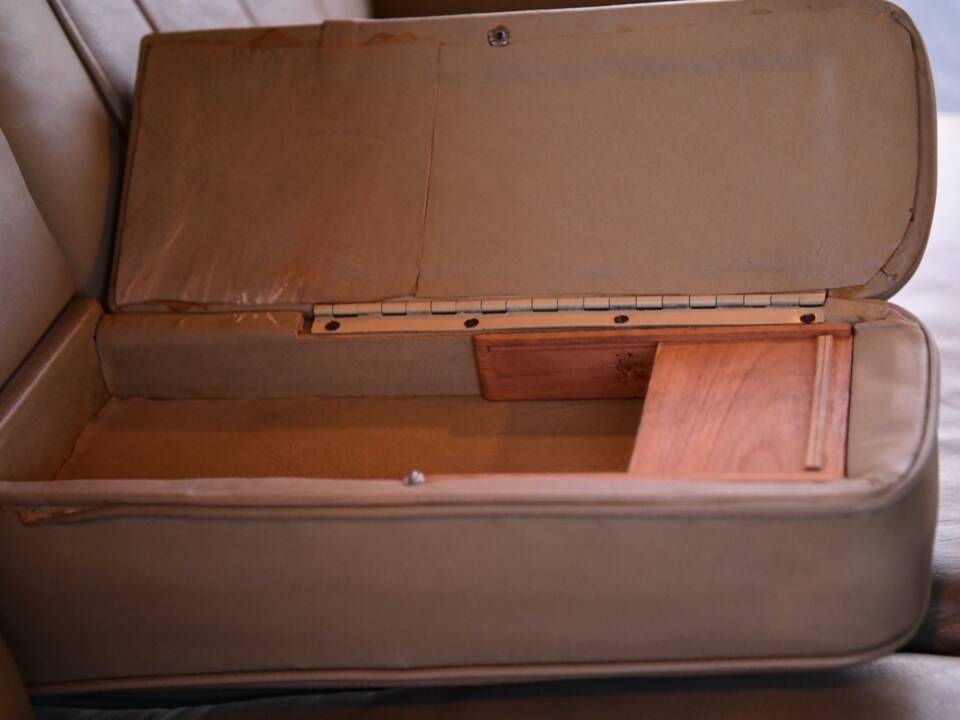 Bild 38/50 von Rolls-Royce Silver Dawn (1954)