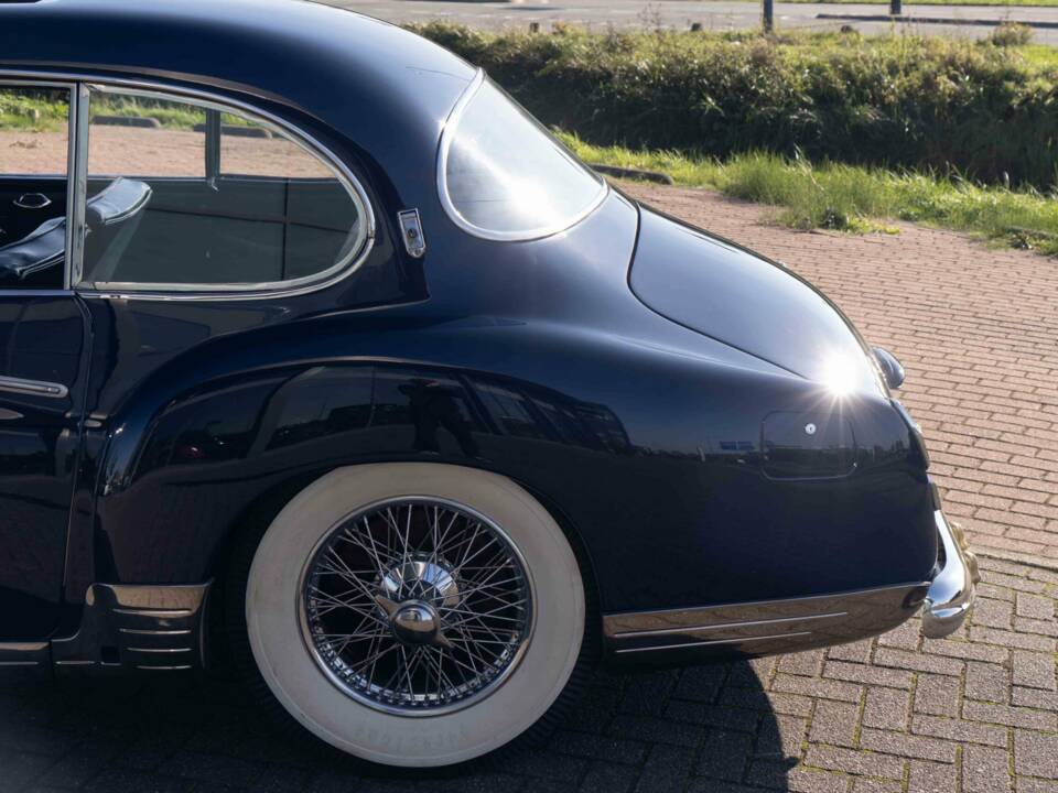 Image 6/8 of Delahaye 235 Antem (1953)
