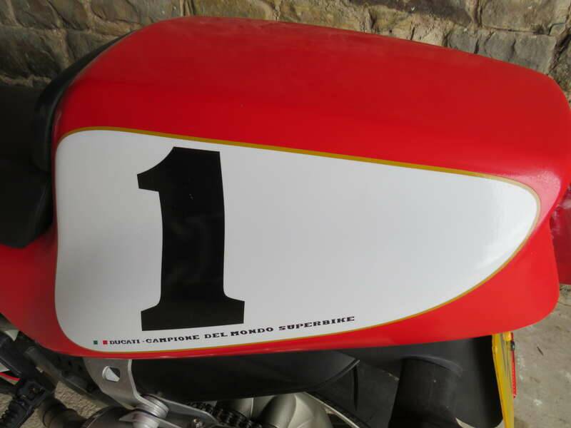 Bild 20/39 von Ducati DUMMY (1995)
