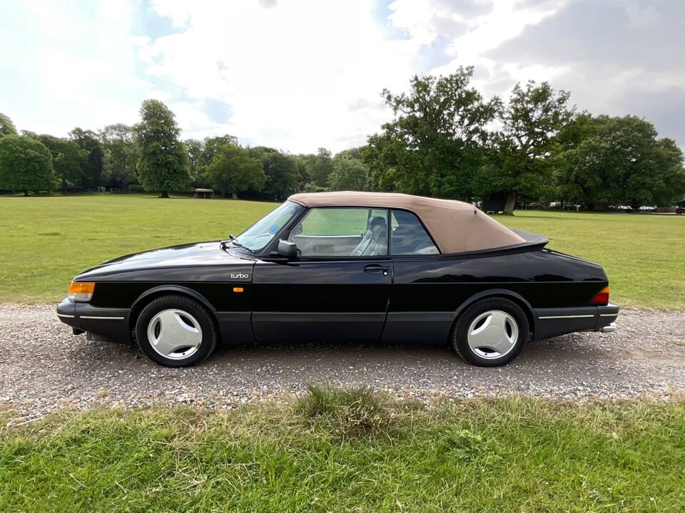 Imagen 16/37 de Saab 900 Turbo 16V (1989)