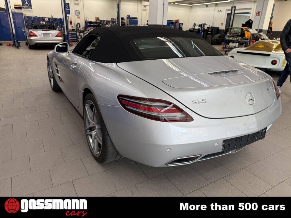 Bild 8/15 von Mercedes-Benz SLS AMG Roadster (2013)