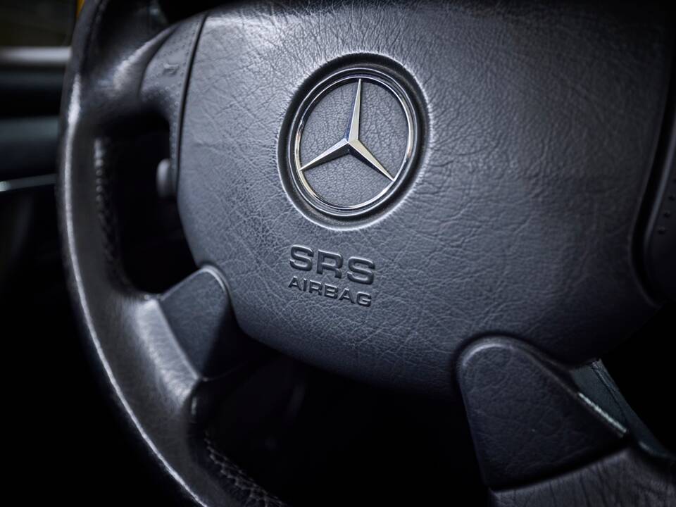 Image 78/100 de Mercedes-Benz SLK 230 Kompressor (1999)