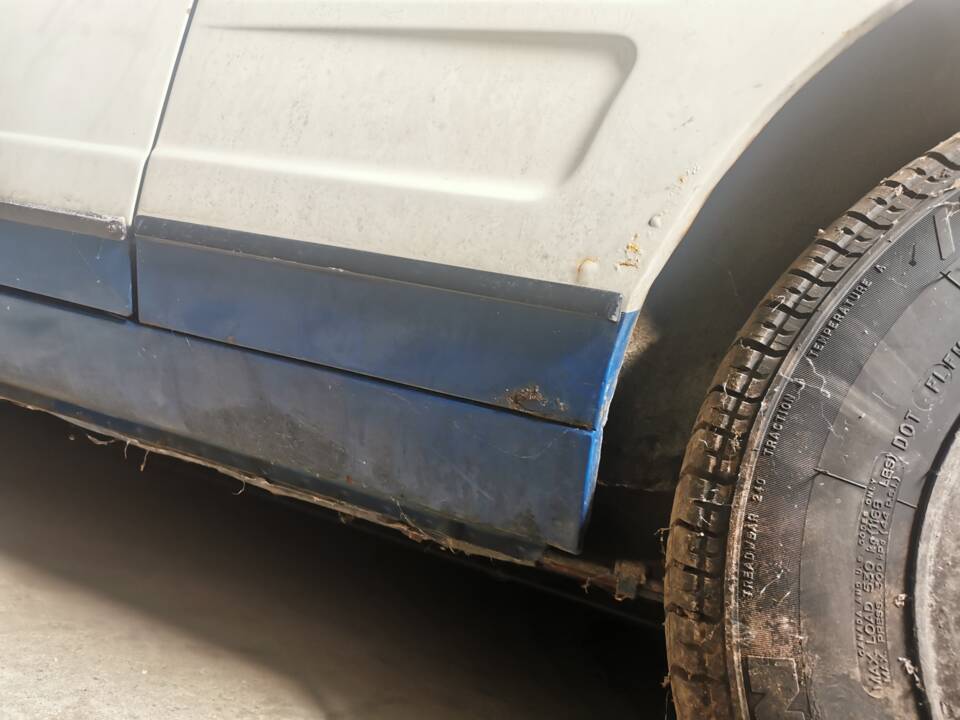 Bild 21/26 von Ford Capri  I 2600 RS (1972)