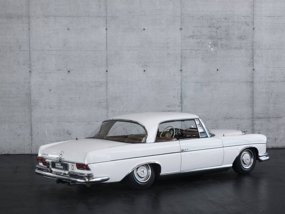 Afbeelding 8/50 van Mercedes-Benz 300 SE (1963)