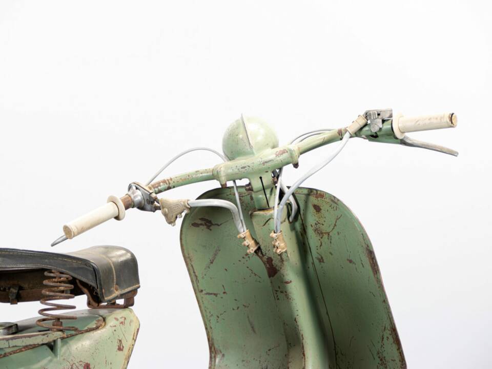 Image 15/50 of Piaggio DUMMY (1953)