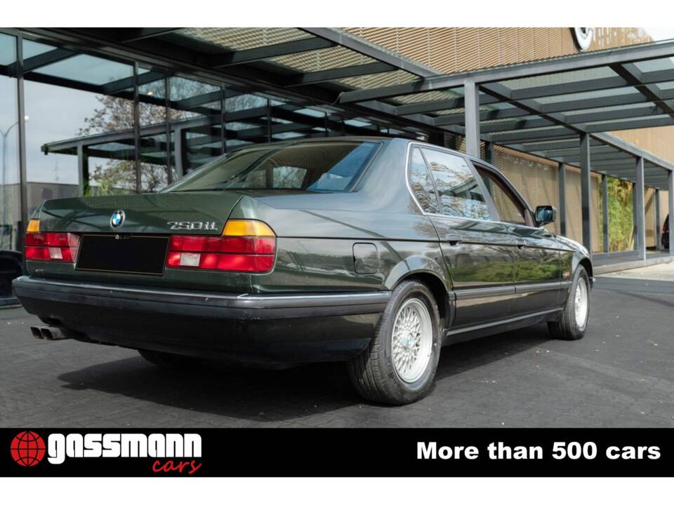 Image 5/15 of BMW 750iL (1989)