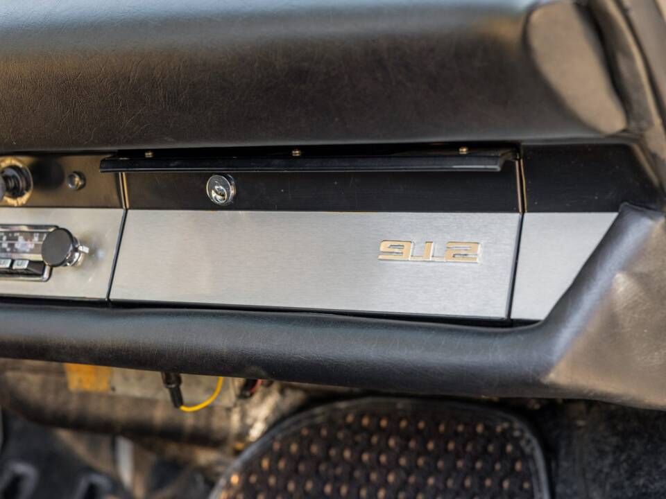 Image 13/22 de Porsche 912 (1969)