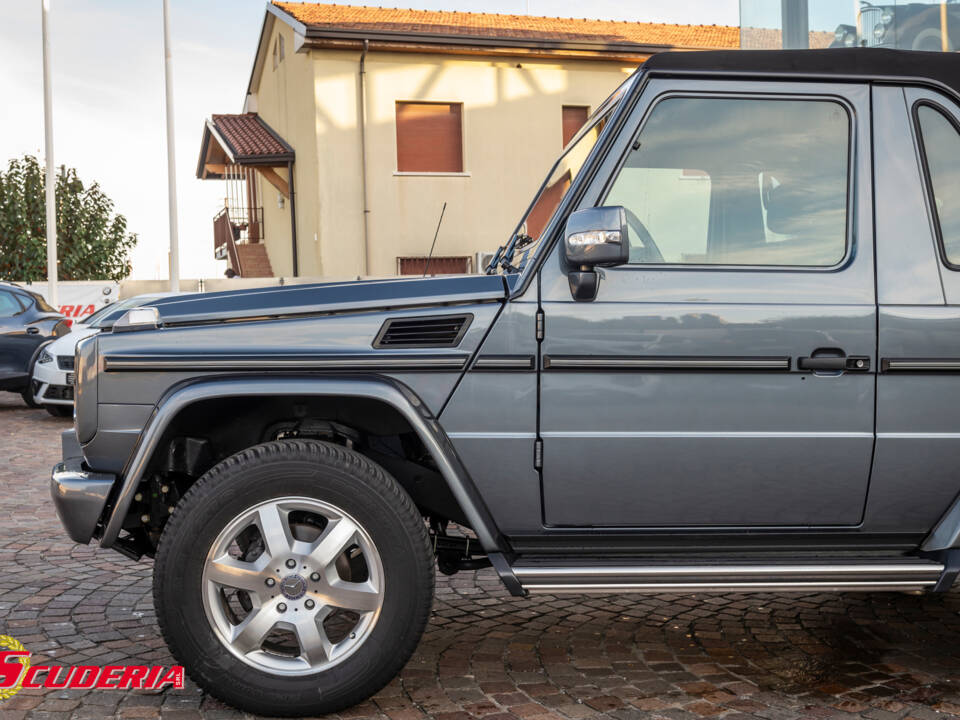 Image 11/25 of Mercedes-Benz G 350 CDI (2009)