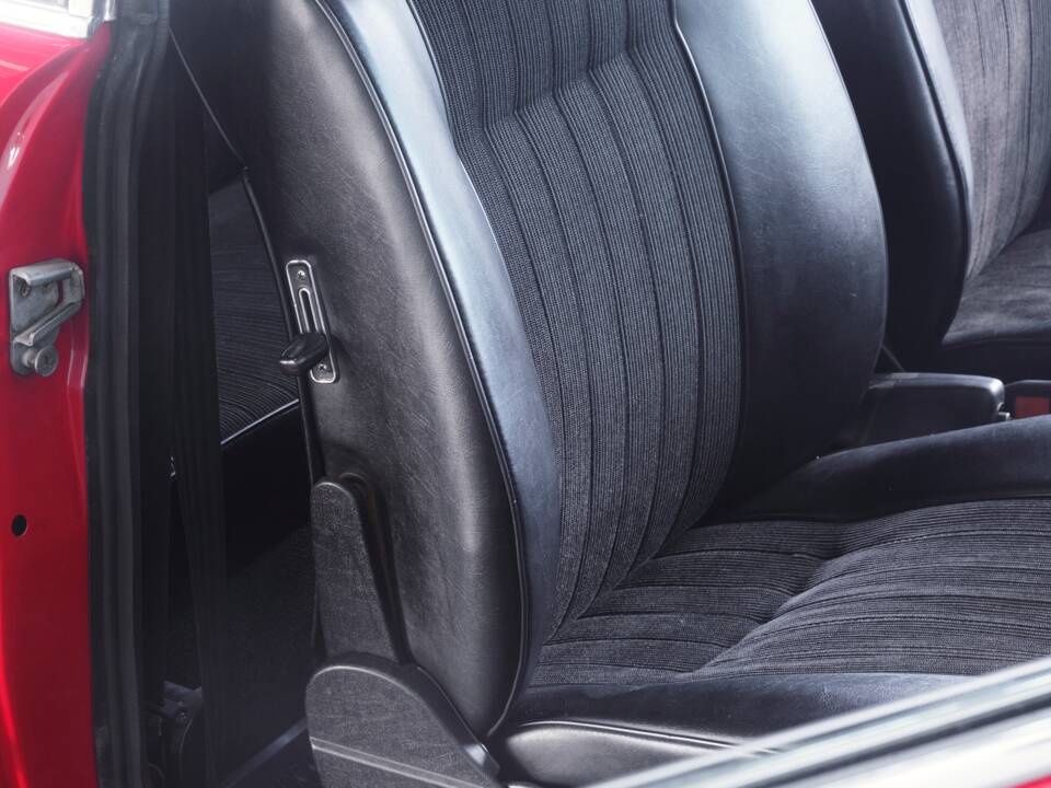 Bild 20/38 von BMW 2002 (1974)