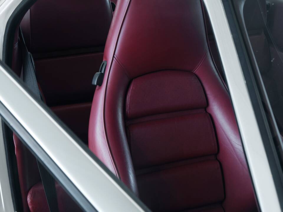 Image 45/50 of Porsche 928 GT (1989)