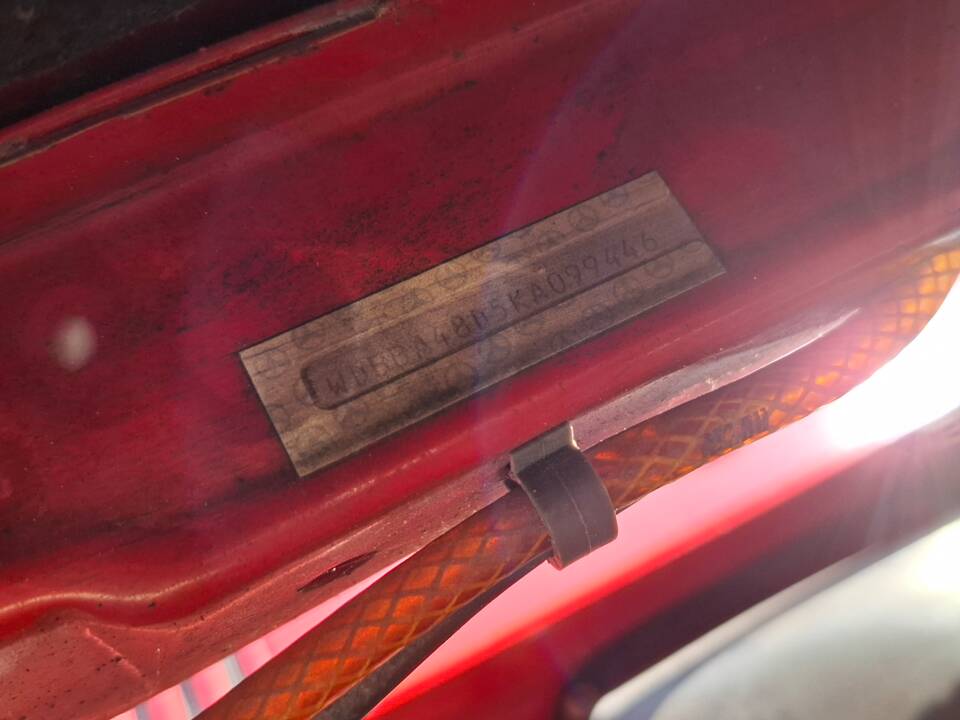 Image 6/13 of Mercedes-Benz 560 SL (1989)