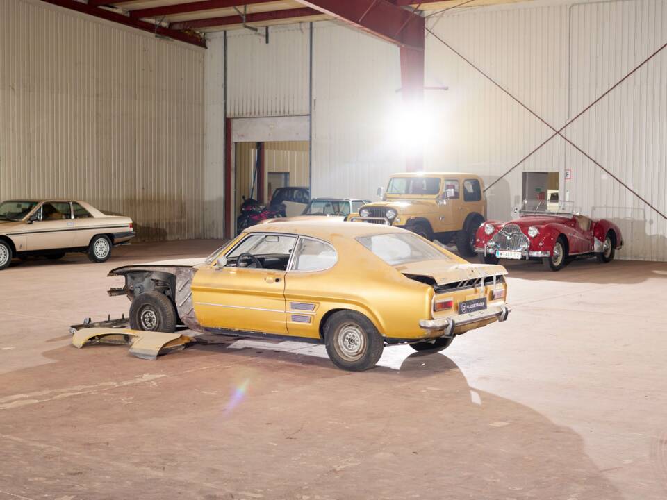 Image 9/37 of Ford Capri I  1600 (1971)
