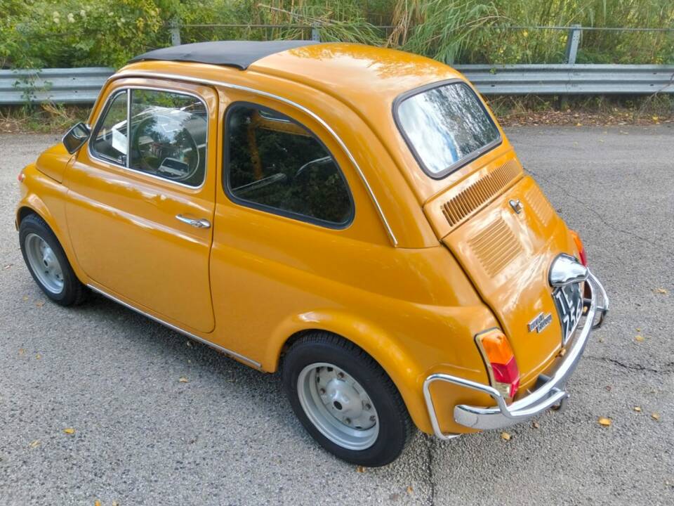 Image 24/33 of FIAT 500 L (1970)