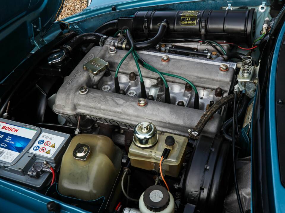 Image 42/50 of Alfa Romeo 2000 Spider Veloce (1981)