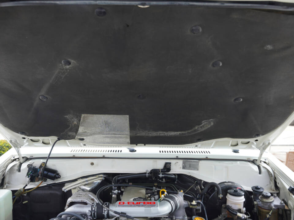 Immagine 42/50 di Toyota Land Cruiser 2.4 LX Turbo (1992)