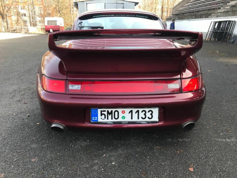 Image 7/8 of Porsche 911 Turbo (1996)