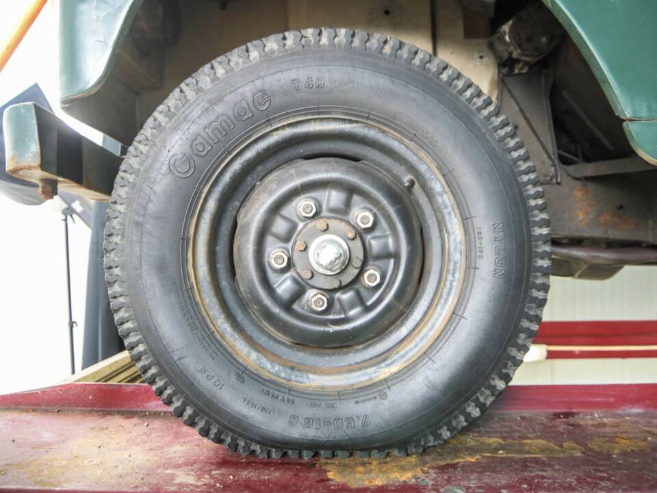 Image 48/50 of Land Rover 109 (1978)