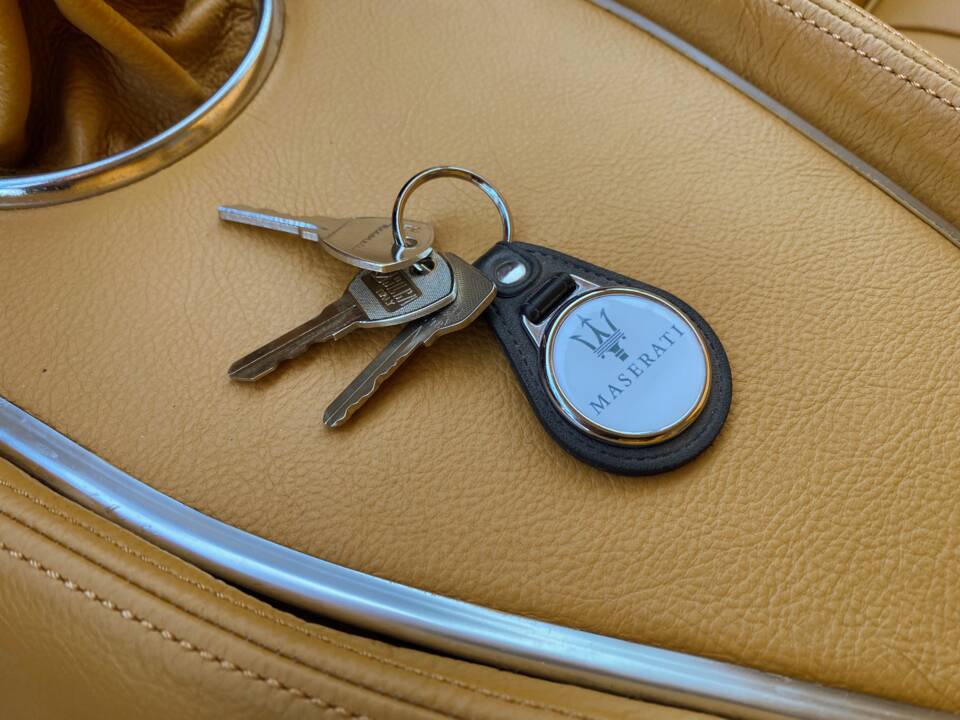 Image 58/101 of Maserati Mexico 4200 (1971)