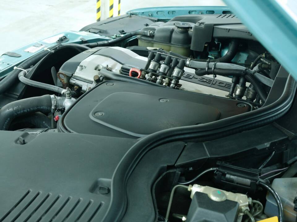Bild 20/50 von Mercedes-Benz 300 SE (1991)