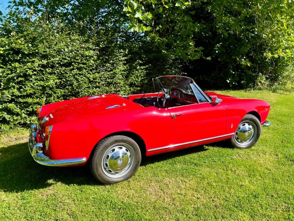 Immagine 83/85 di Alfa Romeo Giulia 1600 Spider Veloce (1964)