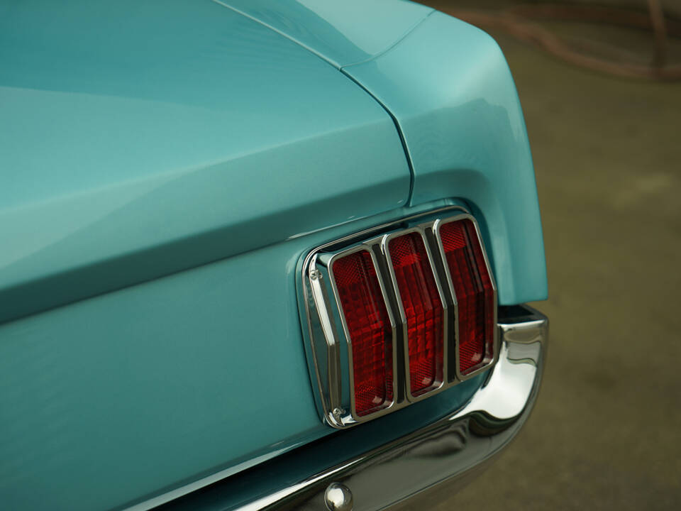 Image 16/24 of Ford Mustang 289 (1966)