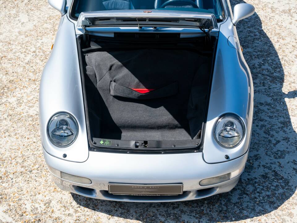 Afbeelding 28/32 van Porsche 911 Carrera (1996)