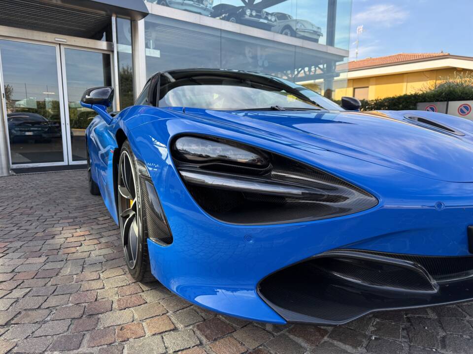 Immagine 9/30 di McLaren 720S (2021)