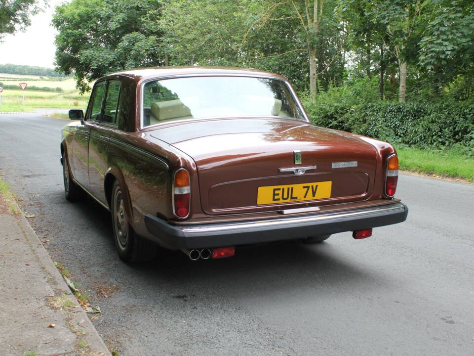 Image 4/20 of Rolls-Royce Silver Shadow II (1980)