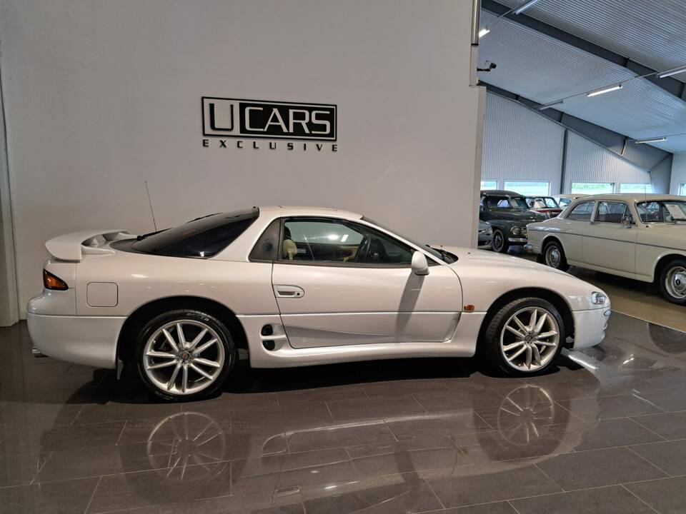 Image 3/5 of Mitsubishi 3000 GT (1996)