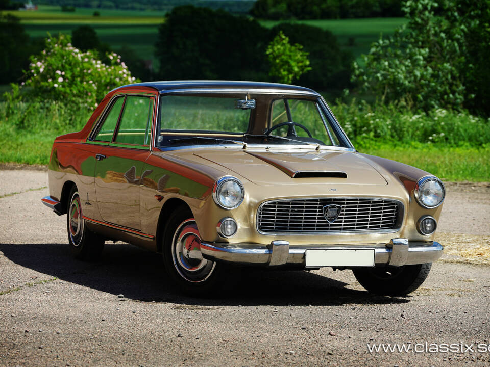 Afbeelding 4/27 van Lancia Flaminia Coupe Pininfarina 3B (1963)