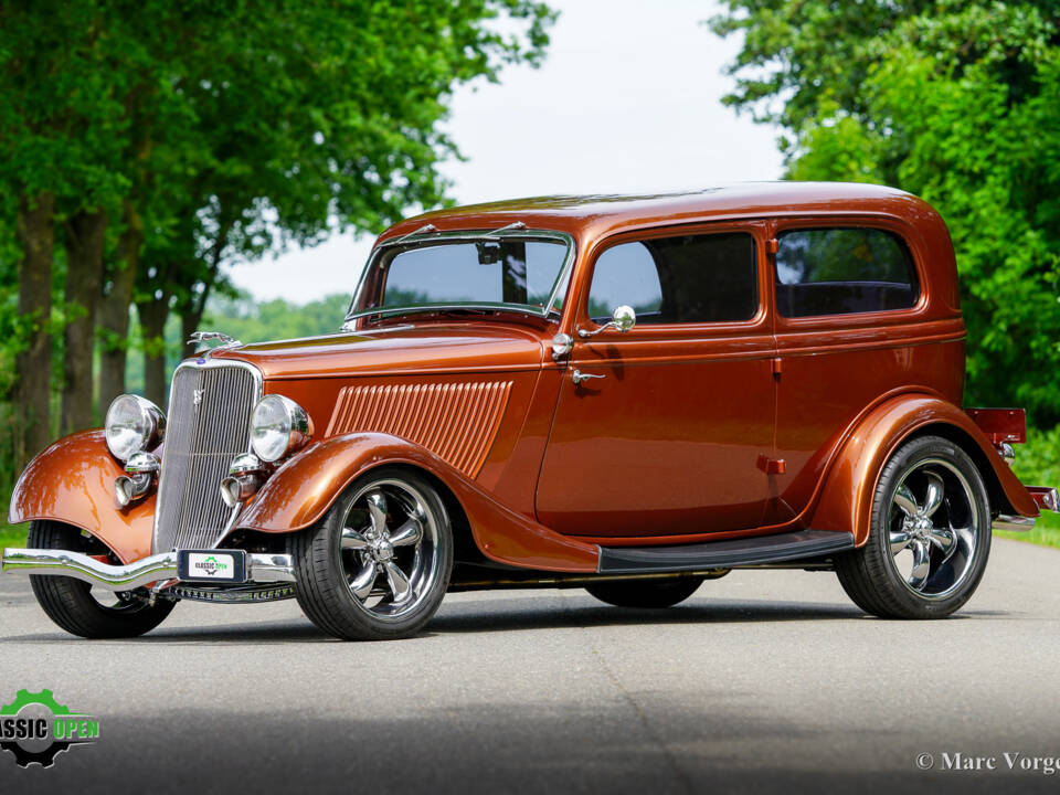 Image 22/66 of Ford V8 Hot Rod (1933)