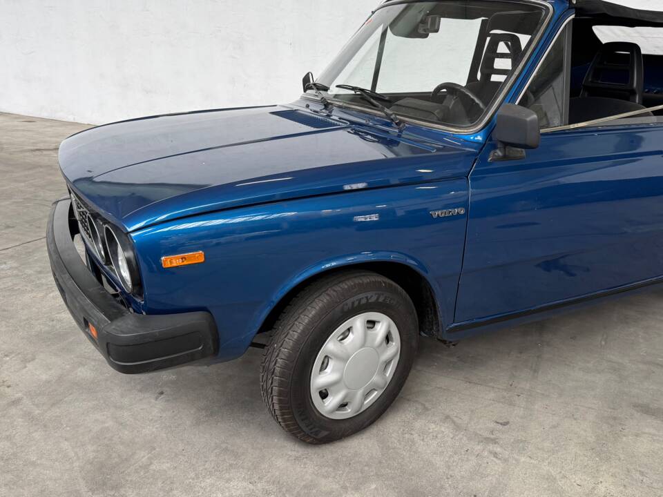 Image 2/85 de Volvo 66 (1980)