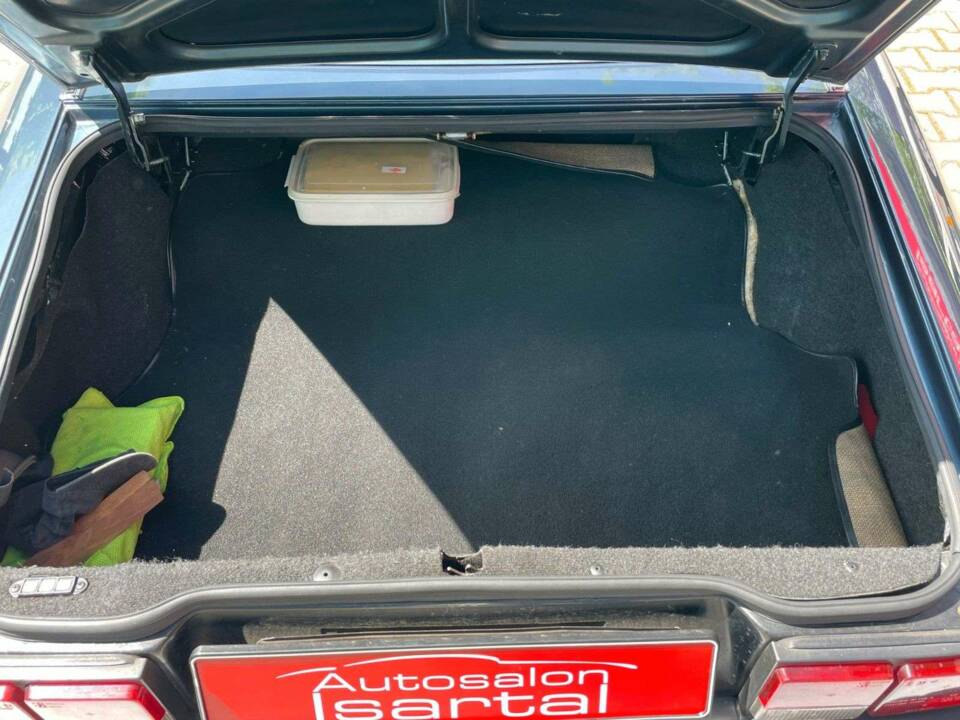 Image 13/16 of Alfa Romeo 1.6 Spider (1989)