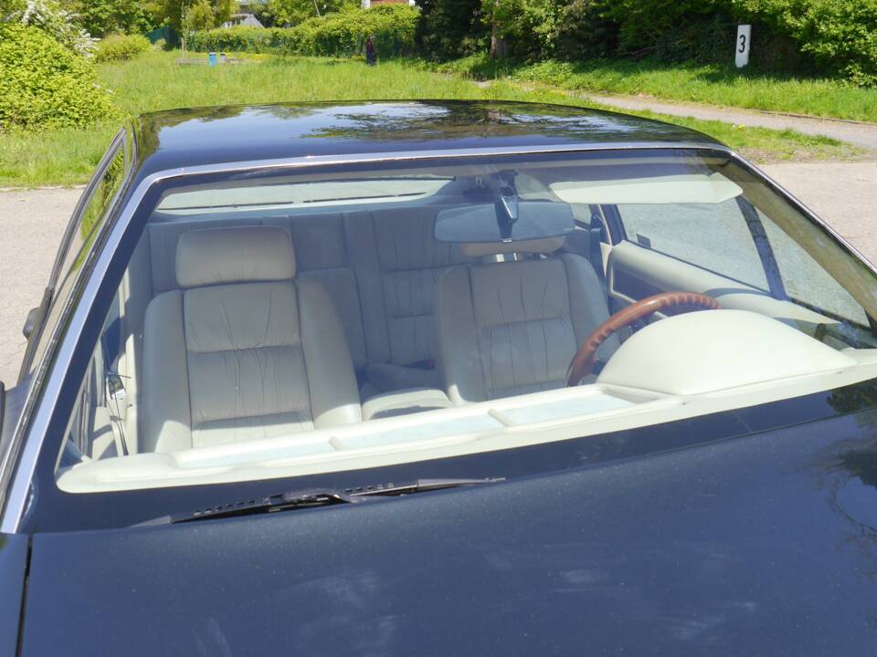 Bild 47/54 von Maserati 228i (1988)