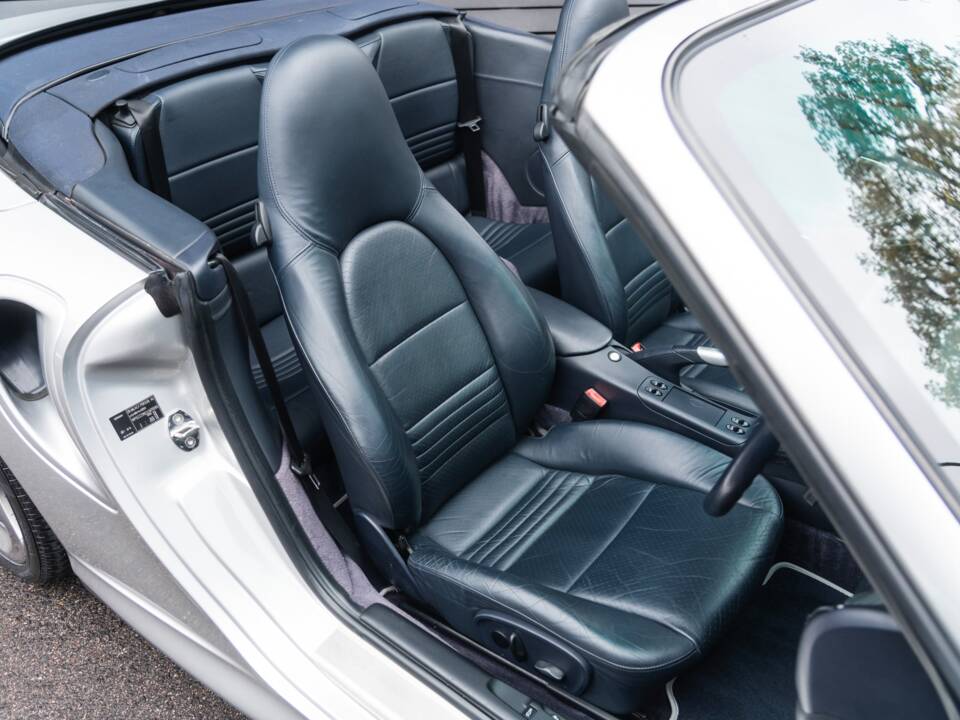 Bild 37/46 von Porsche 911 Turbo (2003)