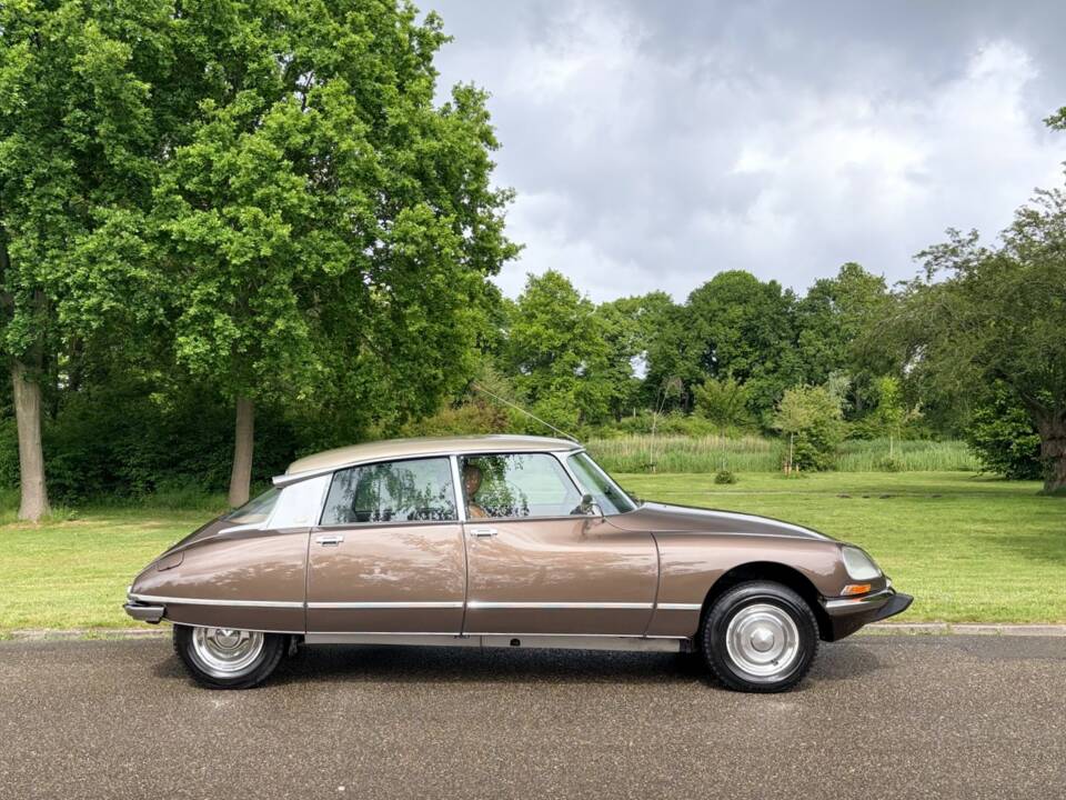 Immagine 9/18 di Citroën DS 23 Pallas (1975)